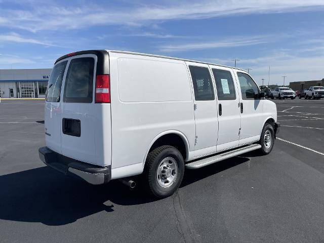 2024 Chevrolet Express 2500