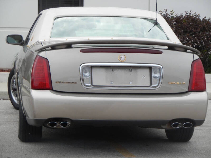 2002 Cadillac DeVille