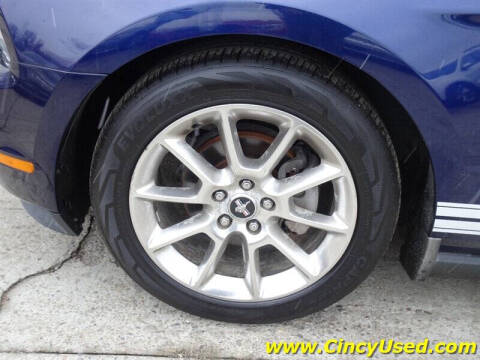 2010 Ford Mustang V6 Premium