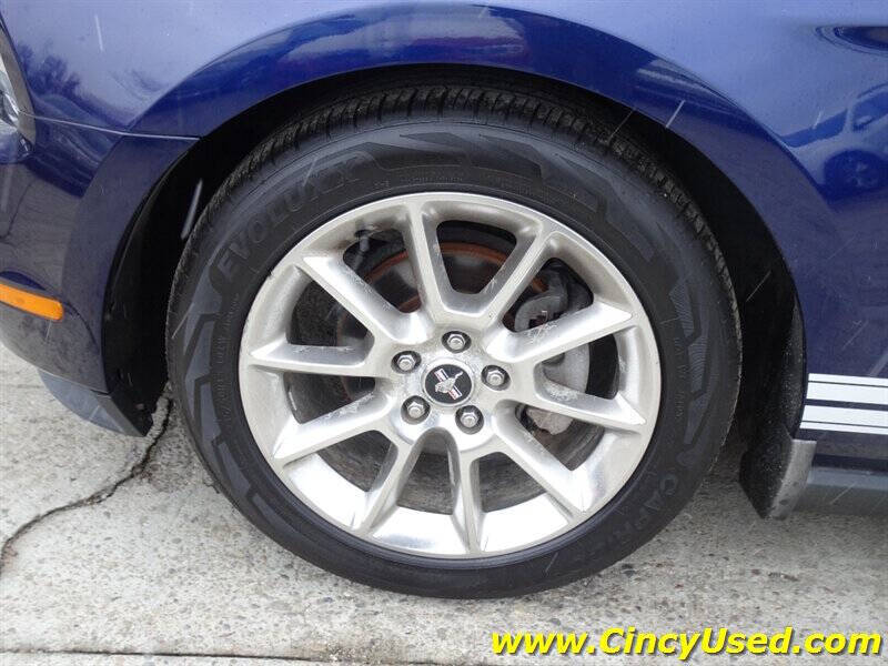 2010 Ford Mustang V6 Premium