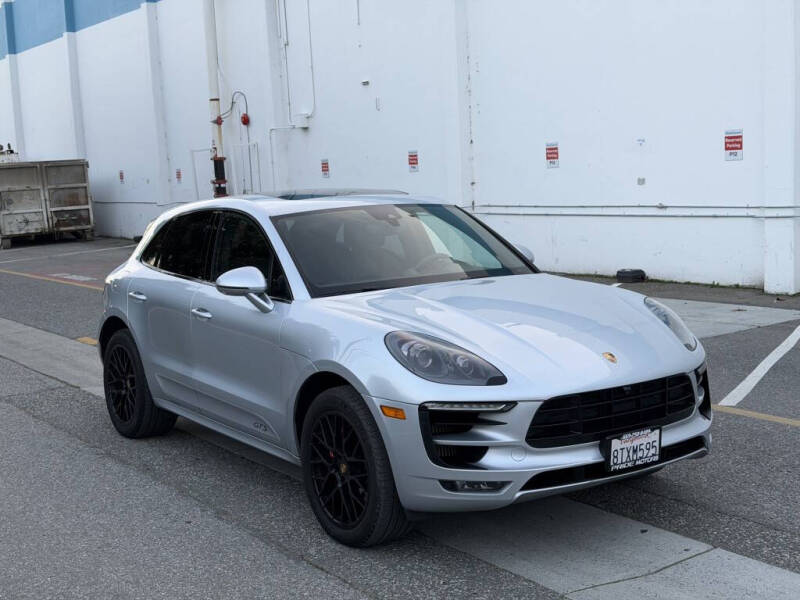 2017 Porsche Macan GTS