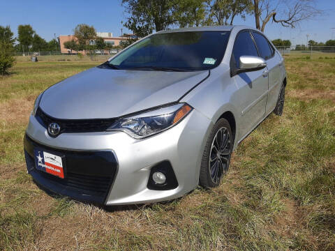 2014 Toyota Corolla for sale at LA PULGA DE AUTOS in Dallas TX