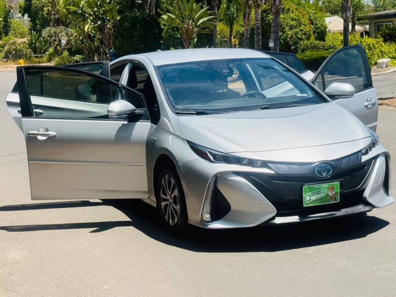 2021 Toyota Prius Prime LE