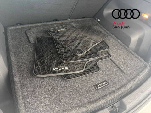 2022 Volkswagen Atlas Cross Sport V6 SEL R-Line 4Motion