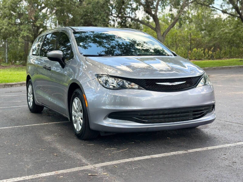 2019 Chrysler Pacifica L
