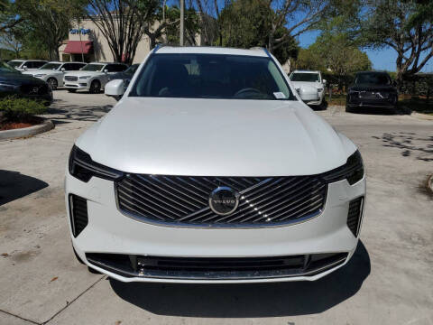 2025 Volvo XC90 T8 Ultra Bright Theme 7P