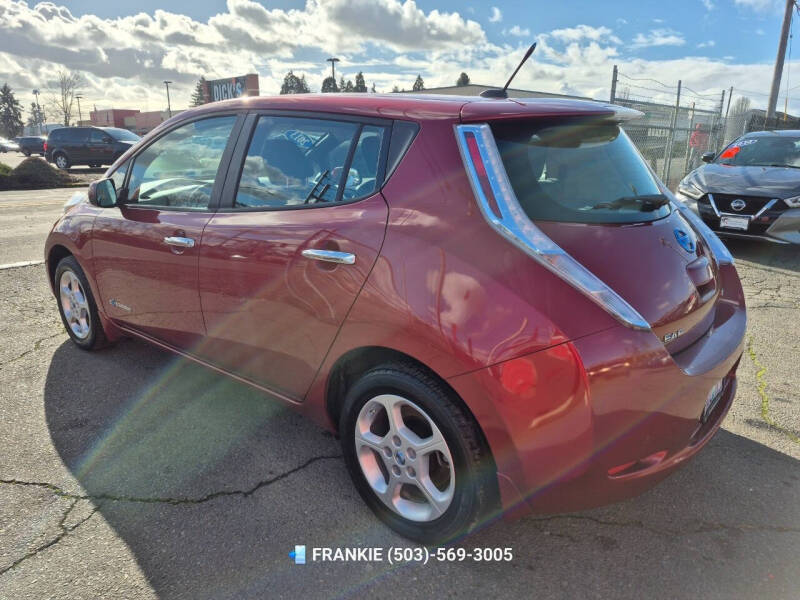 2013 Nissan LEAF SV