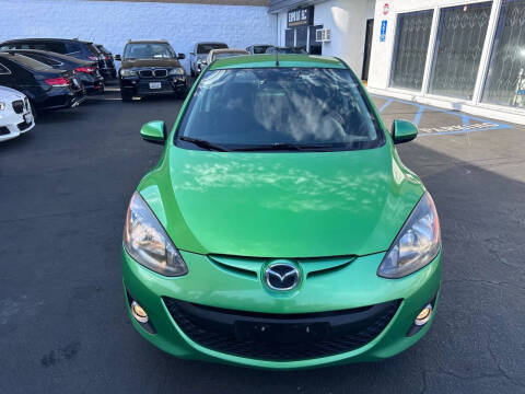 2013 Mazda MAZDA2 Touring