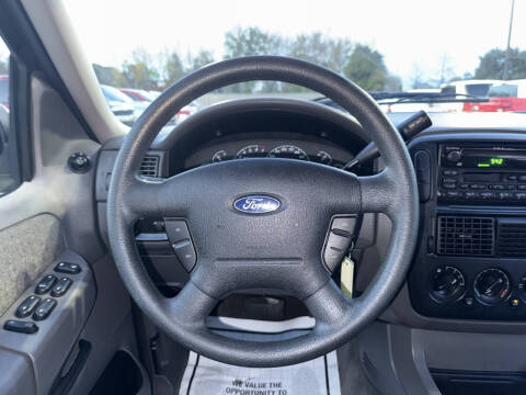 2002 Ford Explorer XLS