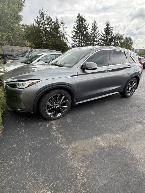 2019 INFINITI QX50 Essential's photo