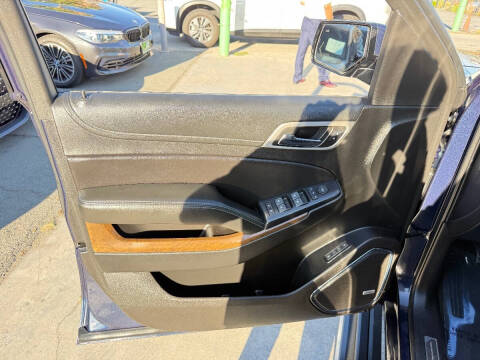 2018 GMC Yukon Denali