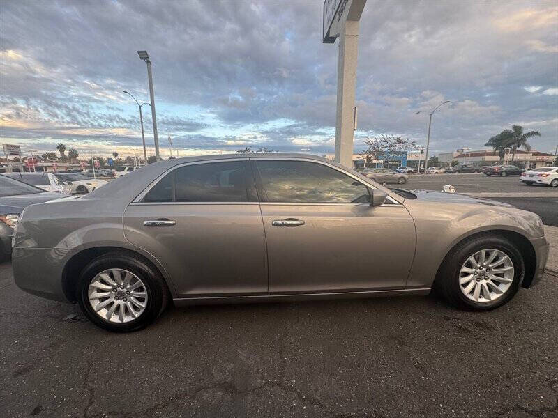 2014 Chrysler 300