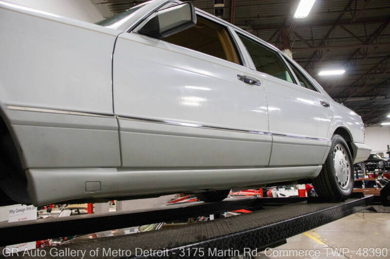 1991 Mercedes-Benz 560-Class 560 SEL