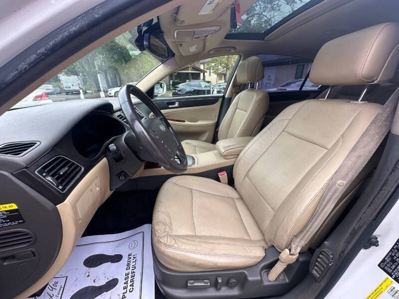 2013 Hyundai Genesis 3.8L