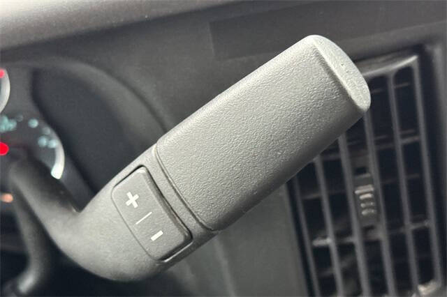 2023 GMC Savana 2500