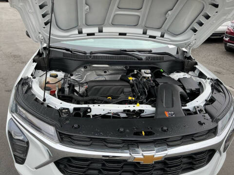 2024 Chevrolet Trax LS