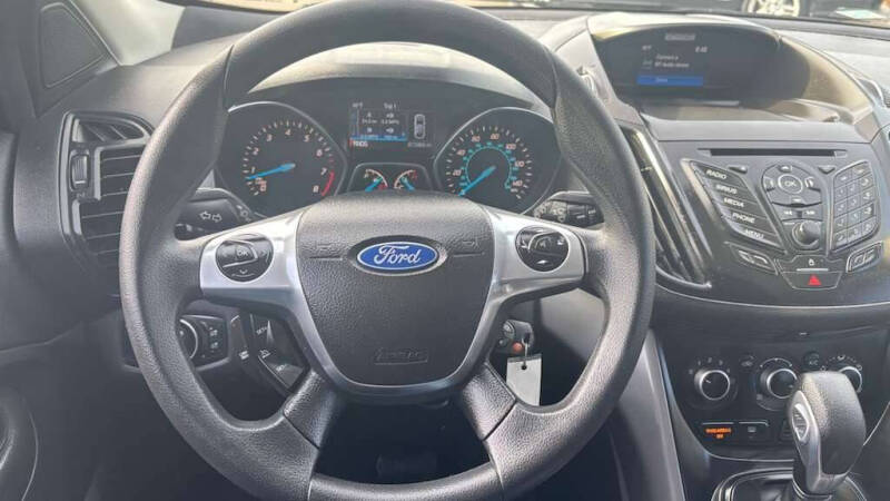 2016 Ford Escape SE