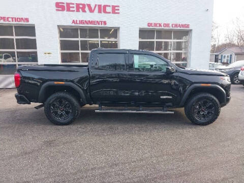 2025 GMC Canyon Elevation