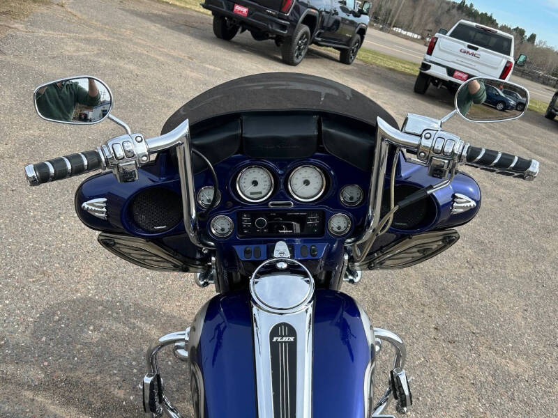 2006 Harley-Davidson FLHXI