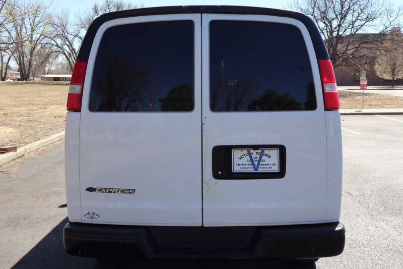 2016 Chevrolet Express 2500