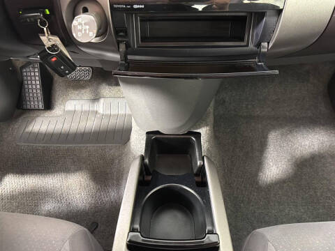 2004 Toyota Prius