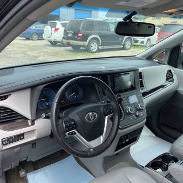 2017 Toyota Sienna