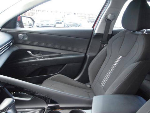 2023 Hyundai Elantra