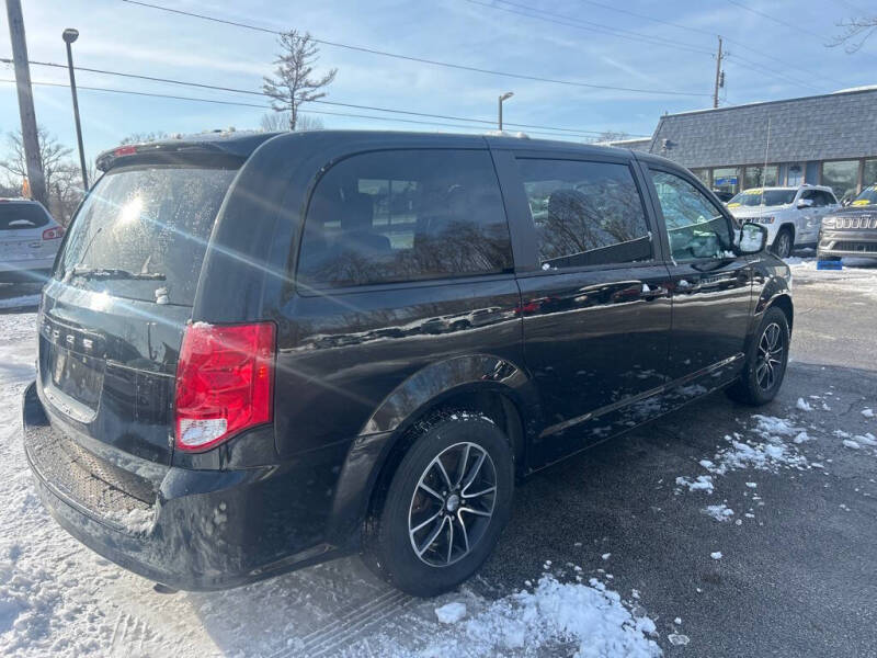 2019 Dodge Grand Caravan SE