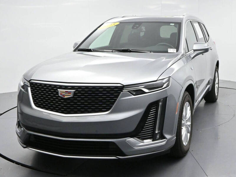 2025 Cadillac XT6 Luxury