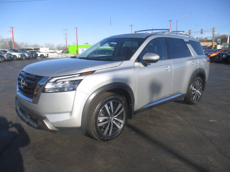 2024 Nissan Pathfinder Platinum