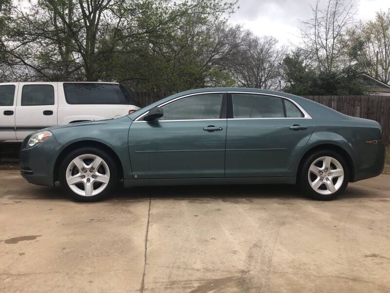 2009 Chevrolet Malibu for sale at H3 Auto Group in Huntsville TX