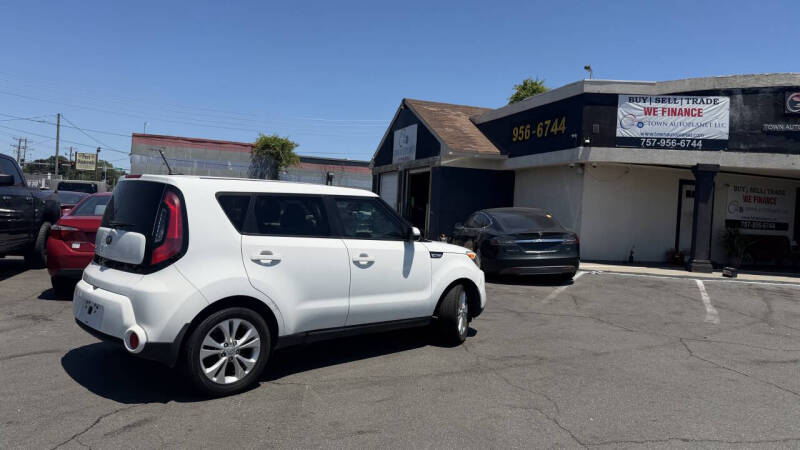 2016 Kia Soul !
