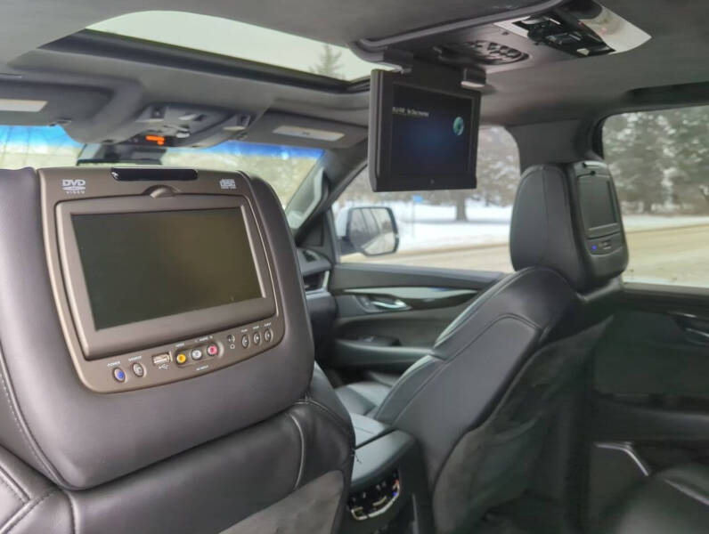 2019 Cadillac Escalade ESV Platinum