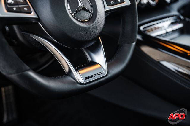 2017 Mercedes-Benz AMG GT