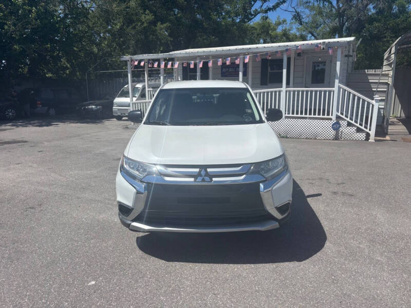 2016 Mitsubishi Outlander ES