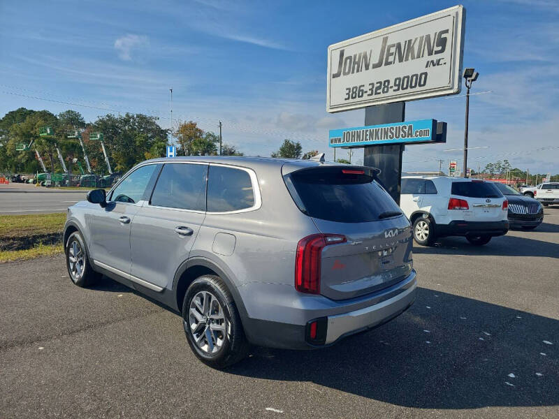 2023 Kia Telluride LX
