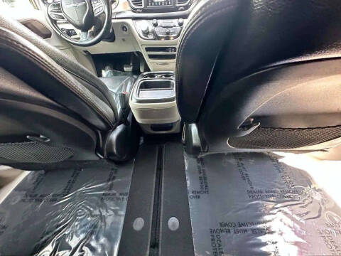 2018 Chrysler Pacifica Touring L