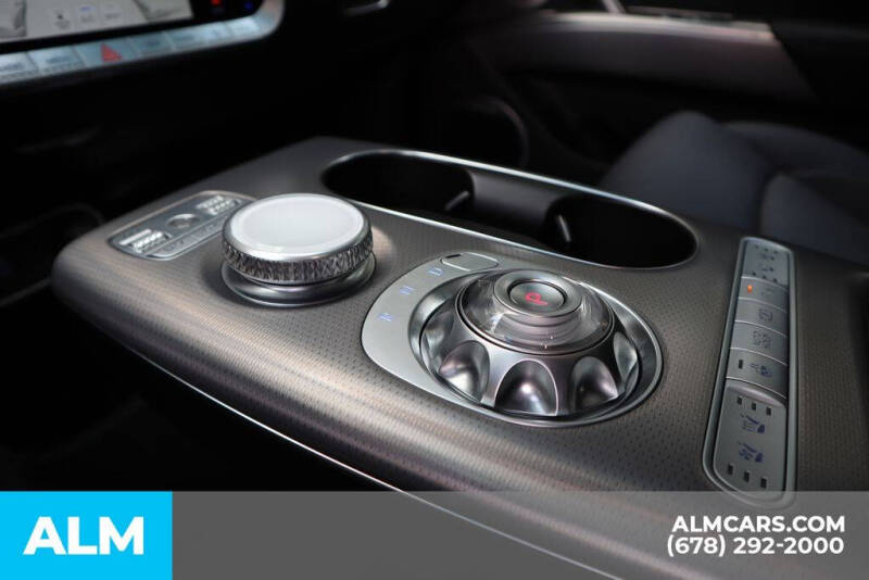 2025 Genesis GV60 Advanced