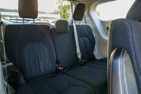 2019 Chrysler Pacifica L