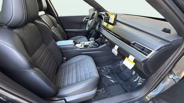 2026 Mitsubishi Outlander LE