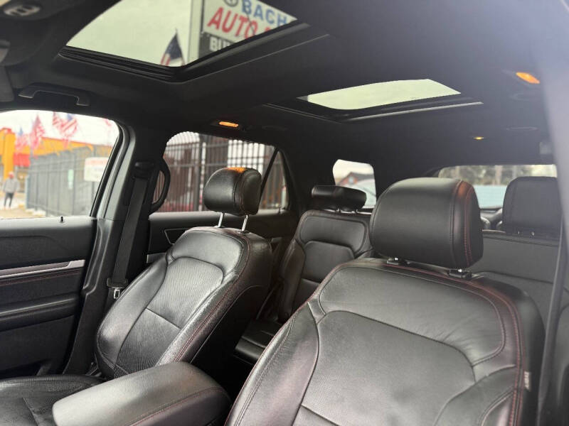 2017 Ford Explorer Sport