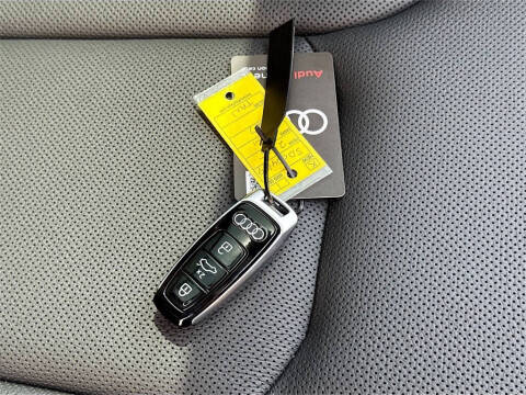 2025 Audi Q7 quattro Premium Plus 55 TFSI