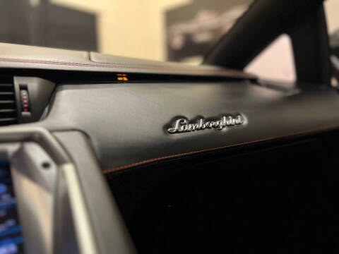 2012 Lamborghini Aventador LP 700-4