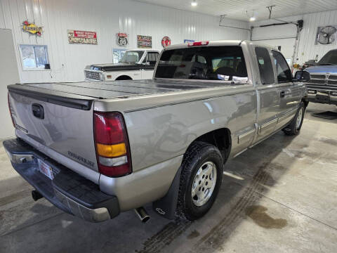 2000 Chevrolet Silverado 1500 LS