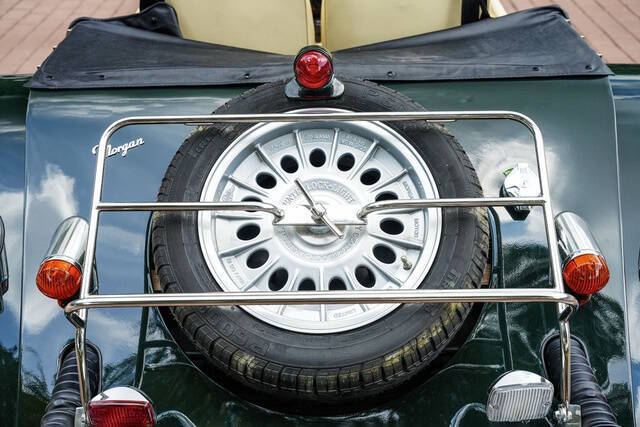 1998 Morgan Plus 8