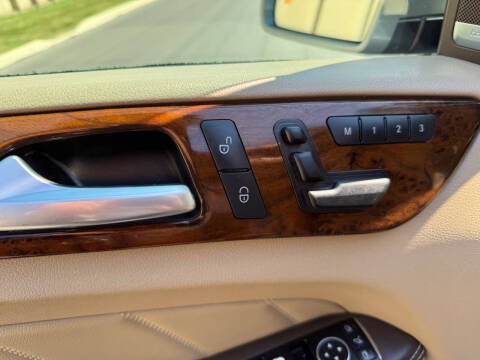 2014 Mercedes-Benz GL-Class GL 550 4MATIC