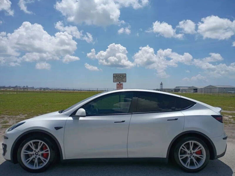 2023 Tesla Model Y Performance