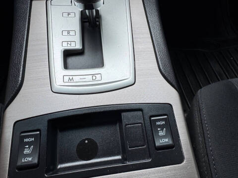 2013 Subaru Outback 2.5i Premium