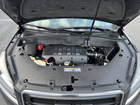 2013 GMC Acadia SLE-1