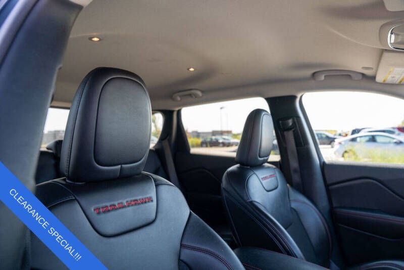 2020 Jeep Cherokee Trailhawk